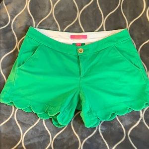 Lilly Pulitzer Buttercup Stretch Shorts